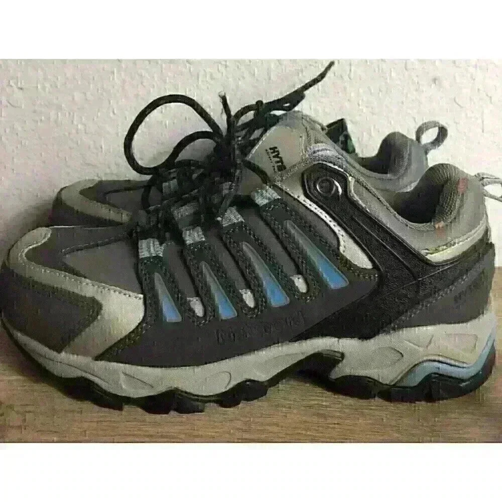 NWT Hytest Womans Size 7m Gray/White/Blue Lace Up Sneakers